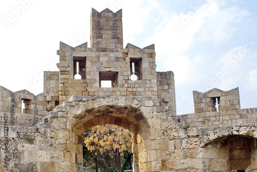 Quadro su tela Gate of Saint Paul in the medieval fortifications on the island of Rhodes, Greec