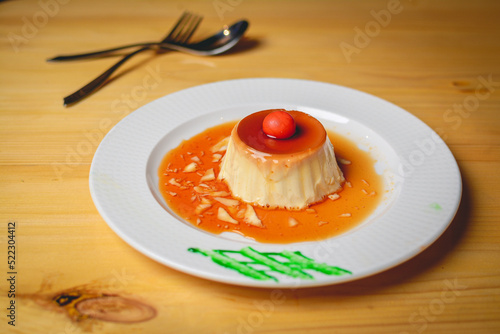 A close look at a fine dessert, i.e. the caramel. One of my best shots in food photography