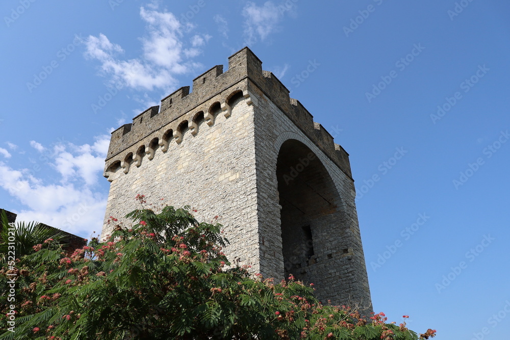 La tour des pendus, vue de l'extérieur, ville de Cahors, département du Lot, France La tour des pendus, vue de l'extérieur, ville de Cahors, département du Lot, France