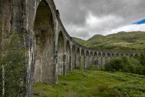 Eine Eisenbahnbrücke in Schottland © Alexander Jeglitsch