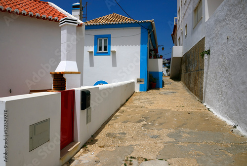 narrow streets and characteristic Algarvian architecture, Old Town of Ferragudo, Lagoa, Algarve, Portugal, Europe