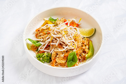 Pad thai noodles with chicken