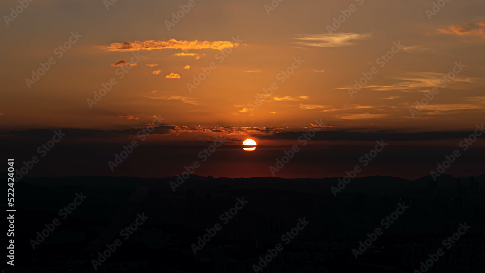 Obraz premium 석양이 지는 모습