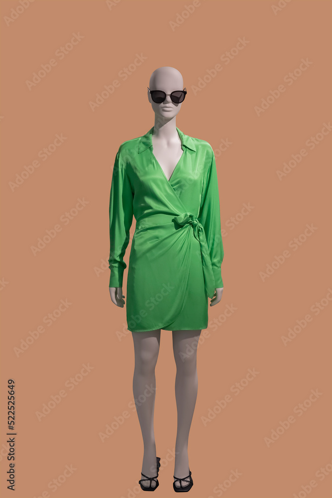 Full length female mannequin Full length female mannequin