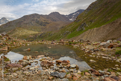 Trekking in the mountains, Giro del Confinale