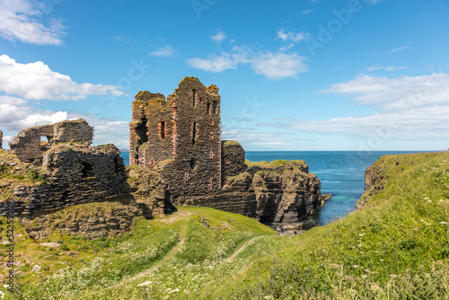Wallpaper Mural Castle Sinclair Girnigoe, Scotland Torontodigital.ca