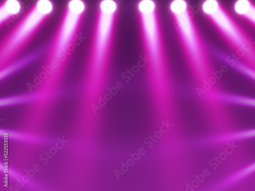 ピンク色のスポットライトに照らされた舞台
