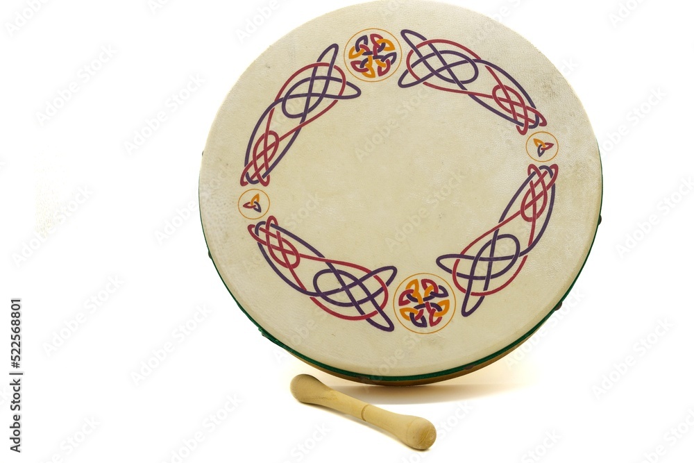 Fotka „bodhrán is an Irish frame drum. Isolated on white background“ ze  služby Stock | Adobe Stock