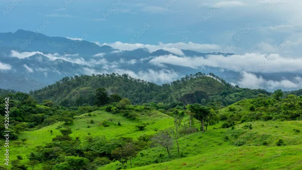 Afternoon dew in a mountainous area in Chalatenango, El Salvador - Timelapse Afternoon dew in a mountainous area in Chalatenango, El Salvador - Timelapse