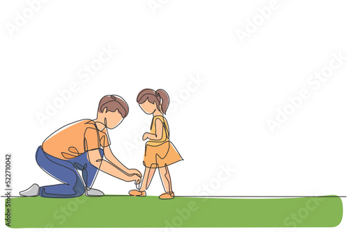 One single line drawing of young dad tying her daughter shoelaces before go to school , parenting vector illustration. Happy family playing together concept. Modern continuous line draw graphic design