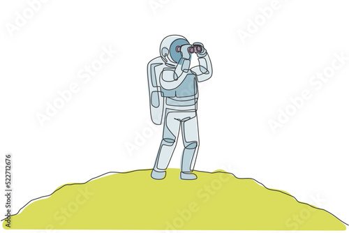 One single line drawing of young happy astronaut enjoying to see scenery using binocular in moon surface graphic vector illustration. Cosmonaut outer space concept. Modern continuous line draw design