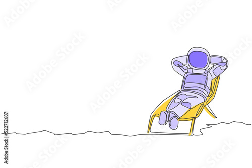Single continuous line drawing of young astronaut tanning and take a sleep napping on sun longer in moon surface. Space man cosmic galaxy concept. Trendy one line draw design vector illustration