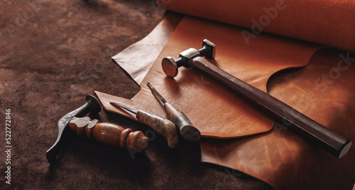 Cuadro en lienzo Concept background tailor shoes maker