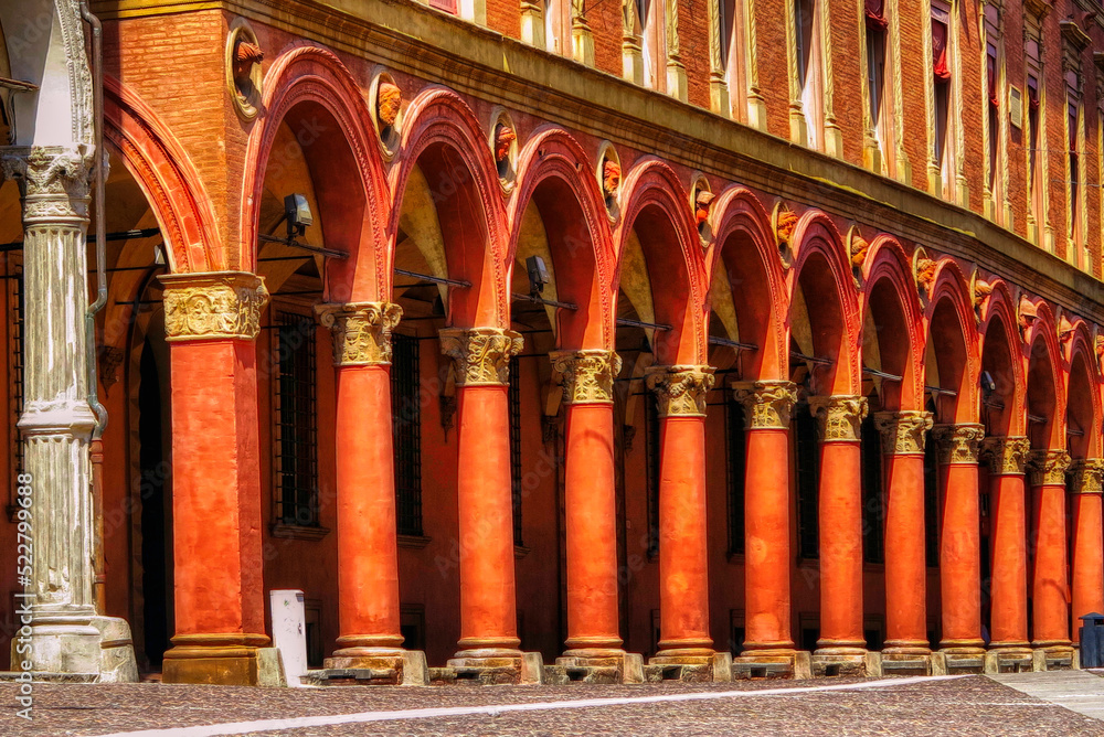Bolonya - columnes - Itàlia