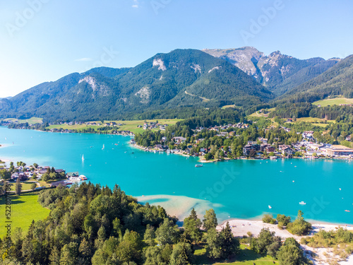 Lake Wolfgangsee, Salzkammergut, on a sunny summer day. © naturenow