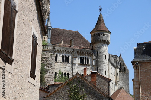Le Sanctuaire de Rocamadour, vue de l'extérieur, village de Rocamadour, département du Lot, France