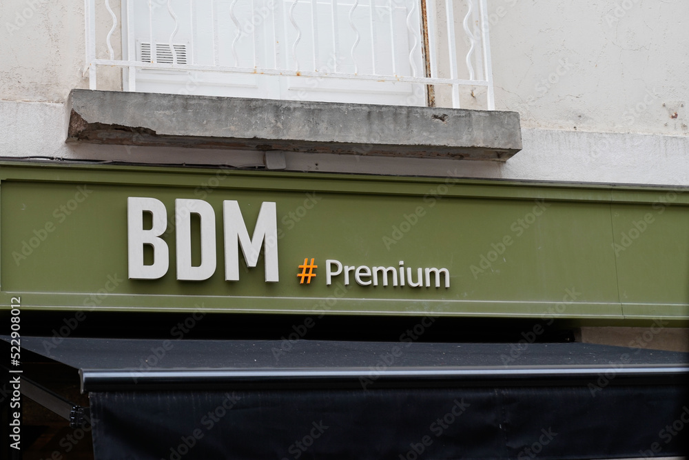bdm premium sign brand and text logo in bayonne city local fashion