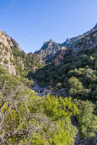 Paysage à l'entrée des Gorges de l'Héric dans le Parc naturel du Haut-Languedoc