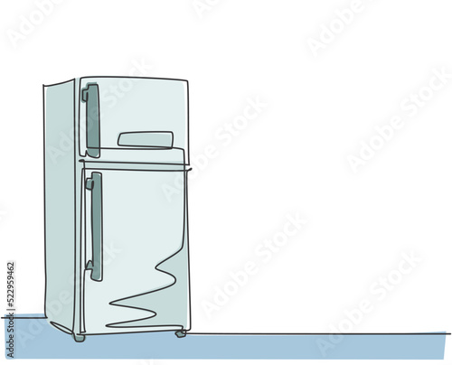 One single line drawing of luxury two door refrigerator home appliance. Electricity kitchenware tools concept. Dynamic continuous line graphic draw design illustration