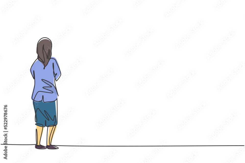 Single one line drawing of young smart businesswoman pose standing and looking back, rear view. Business finance growth minimal concept. Modern continuous line draw design graphic vector illustration Single one line drawing of young smart businesswoman pose standing and looking back, rear view. Business finance growth minimal concept. Modern continuous line draw design graphic vector illustration