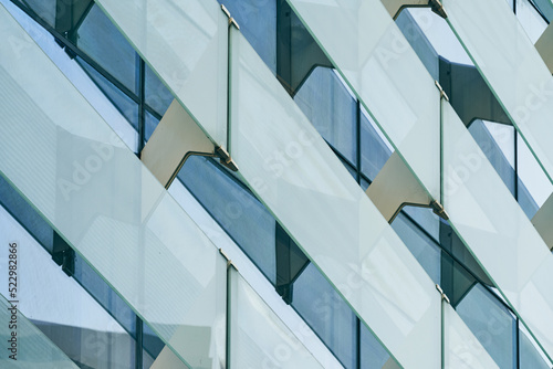 Detalles de diagonales en edificio contemporáneo Arquitectura Moderna