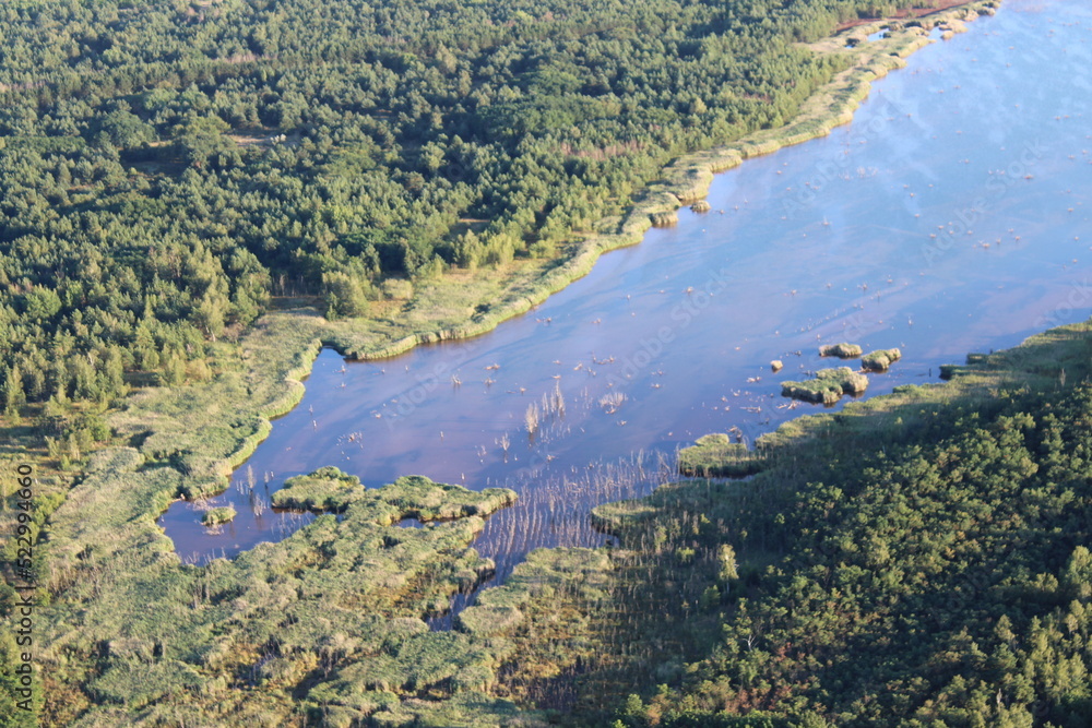 Luftaufnahme einer Seenlandschaft