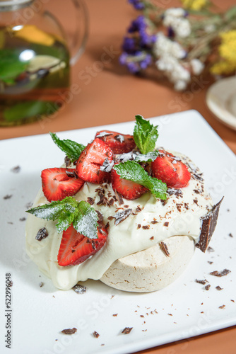 meringue dessert with strawberries