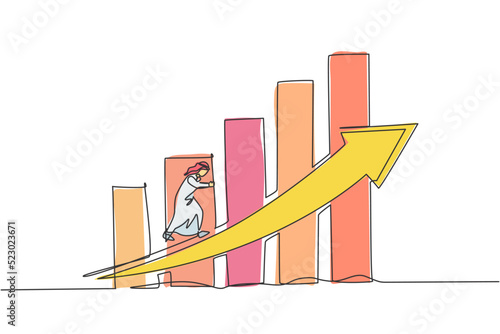 Single one line drawing of young Arabic businessman running climb the arrow graph up. Success business growth strategy minimal concept. Modern continuous line draw design graphic vector illustration