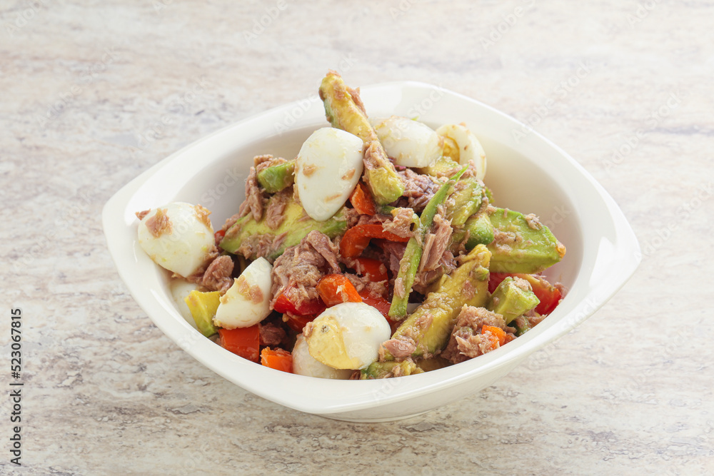 Salad with tuna and avocado Salad with tuna and avocado