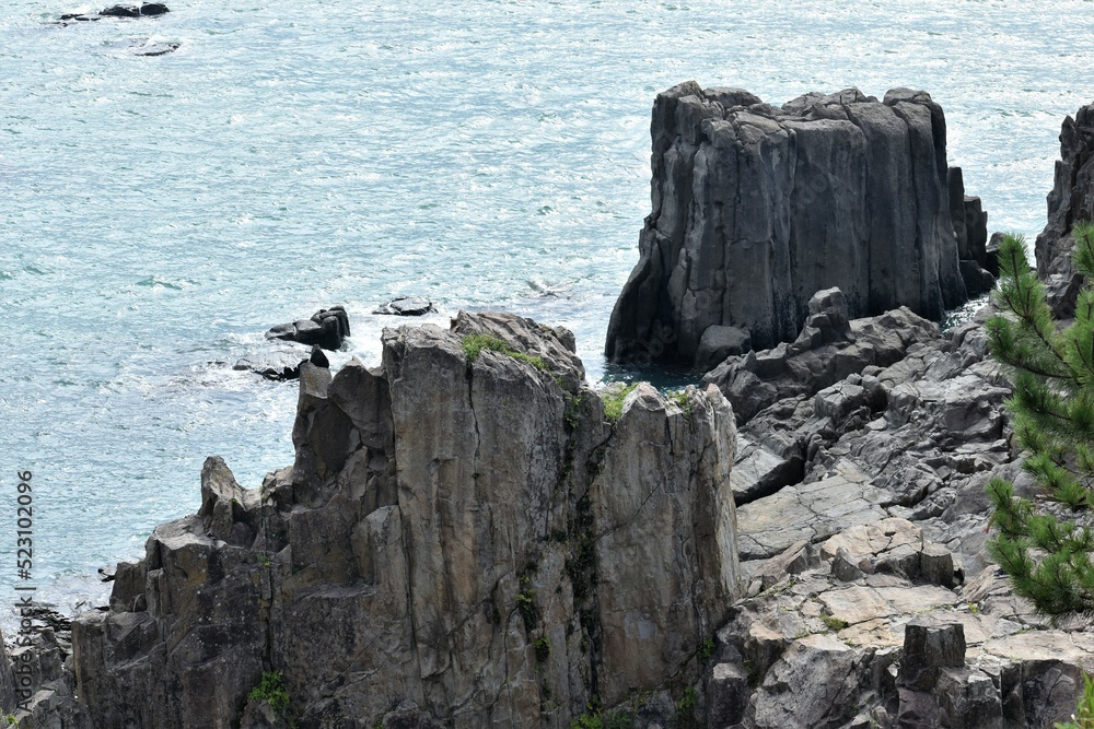 東尋坊、観光スポット、福井県、断崖絶壁、日本海、自殺の名所 東尋坊、観光スポット、福井県、断崖絶壁、日本海、自殺の名所
