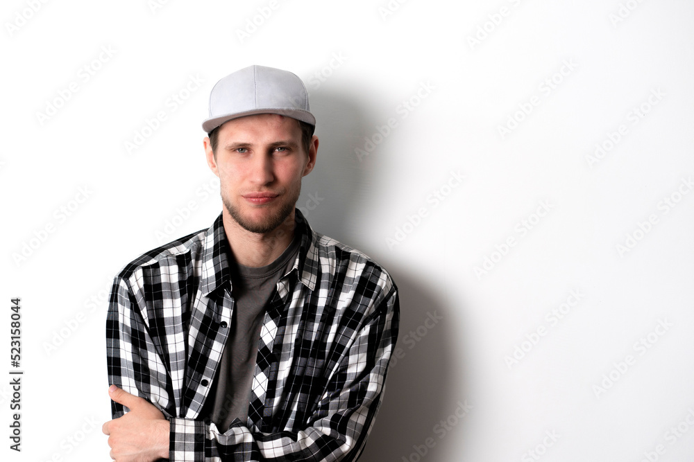 a male person wearing blank simple baseball snapback hat mockup copy space template