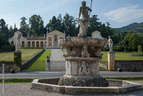 Maser, Treviso. Villa Barbaro con fontana di Nettuno photo