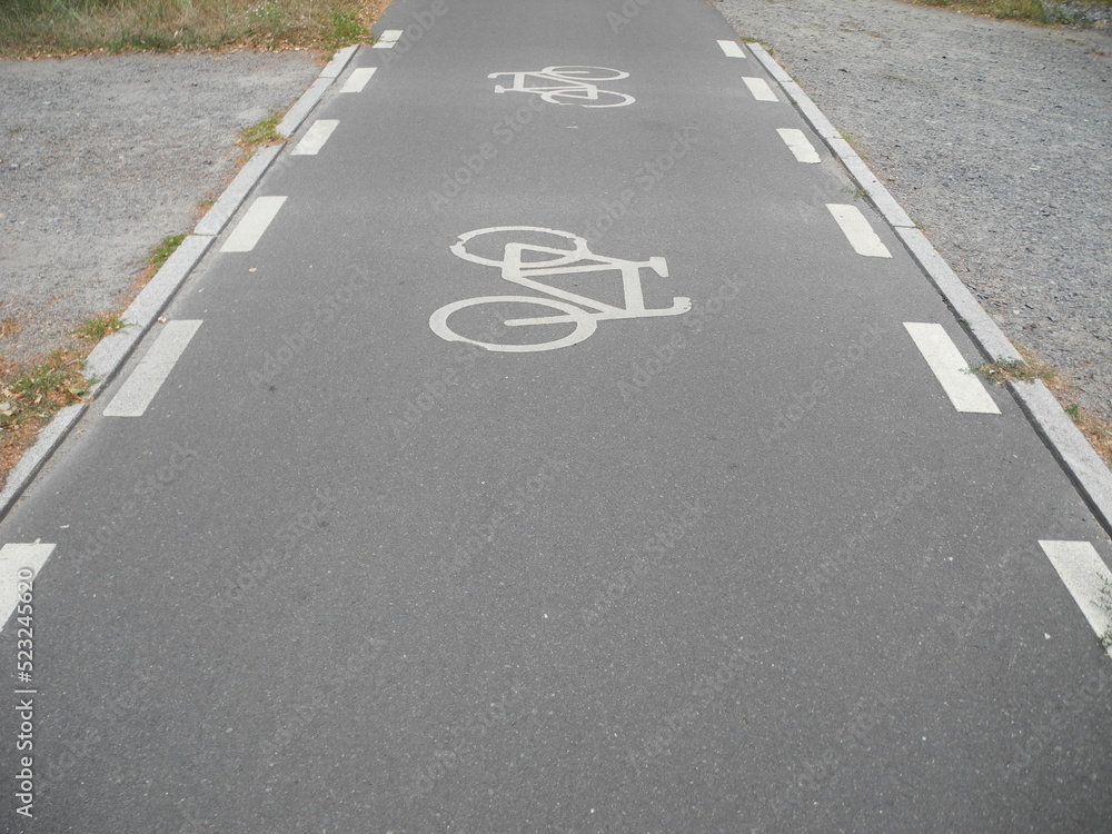 Fototapeta premium Fahrradweg