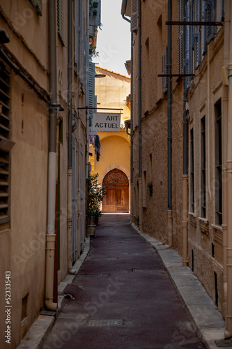 Ruelle d Antibes