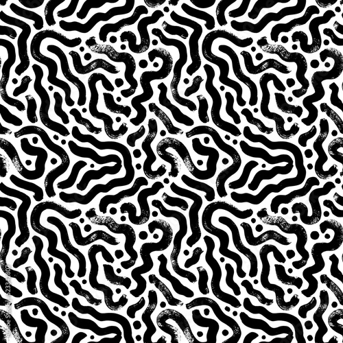 Organic curved lines and dots seamless pattern. Hand drawn irregular curved and wavy lines with grunge circles. Black and white organic rounded jumble maze. Stylish structure of bacterias and cells. 