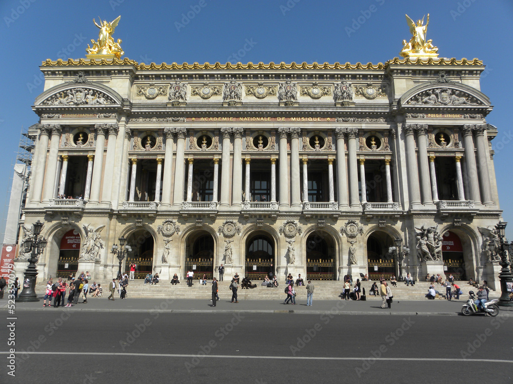 Fototapeta premium Opera di Parigi
