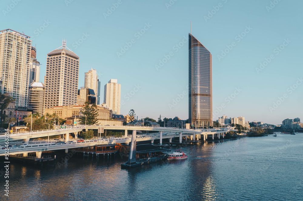brisbane cityscape at the afternoon