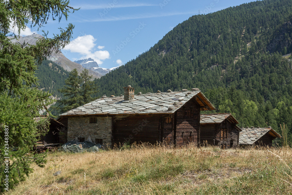 Chalet du hameau de Blatten