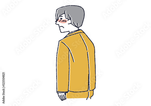 とても恥ずかしがっている男性　羞恥心や自信のなさを感じる人々