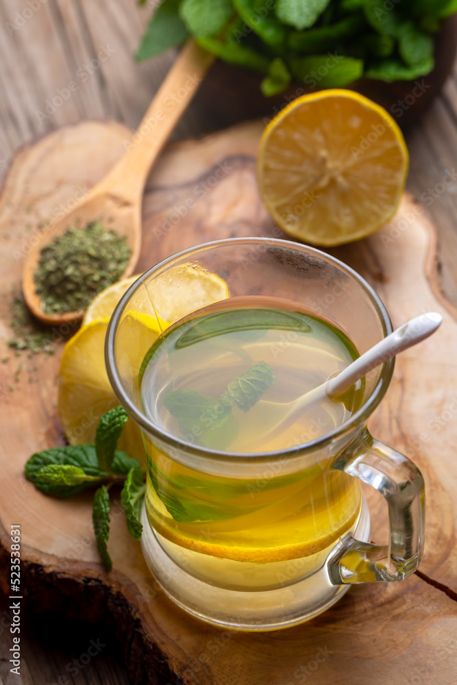 Tea with lemon and mint (Turkish name; nane limon cayi) Tea with lemon and mint (Turkish name; nane limon cayi)