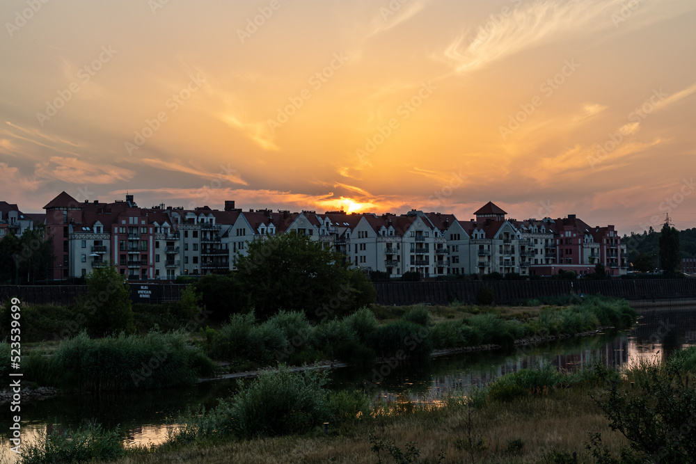 sunset over the Warta river - Poznań - obrazy, fototapety, plakaty 