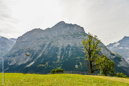 Grindelwald, Schreckhorn, Pfingstegg, Mettenberg, Gletscher, Alpen, Berner Oberland, Finsteraarhorn, Fiescherhörner, Wanderweg, Bergbahn, Bergdorf, Sommer, Schweiz  photo