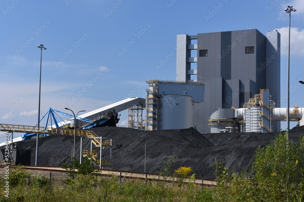 Obraz premium węgiel, skład, hałda, zapasy, Tauron, Energia, Jaworzno
