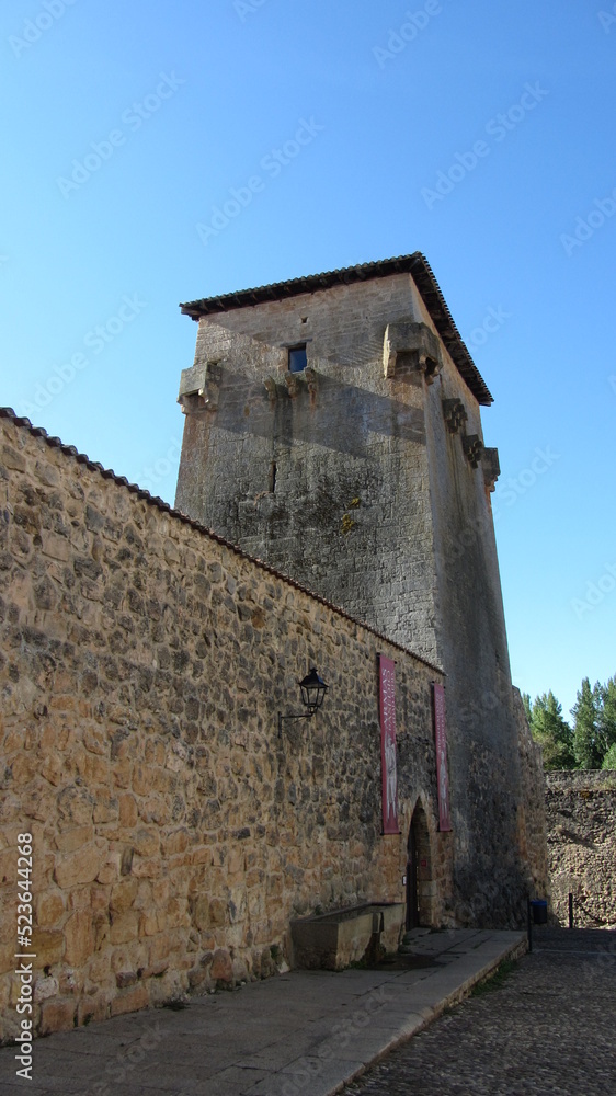 Covarrubias Covarrubias