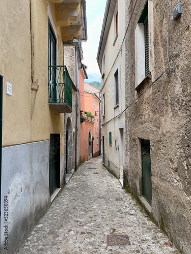 narrow street in the town. Sieti. Campania. Italy