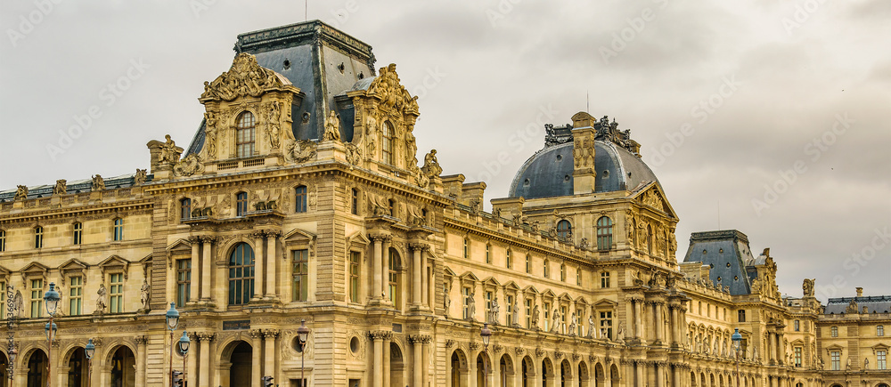 Louvre museum exterior