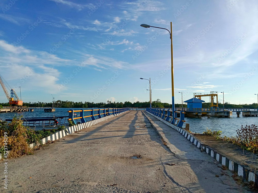 Obraz premium Tanjung Ru Ferry Port. Pegantungan, Badau, Belitung Island.