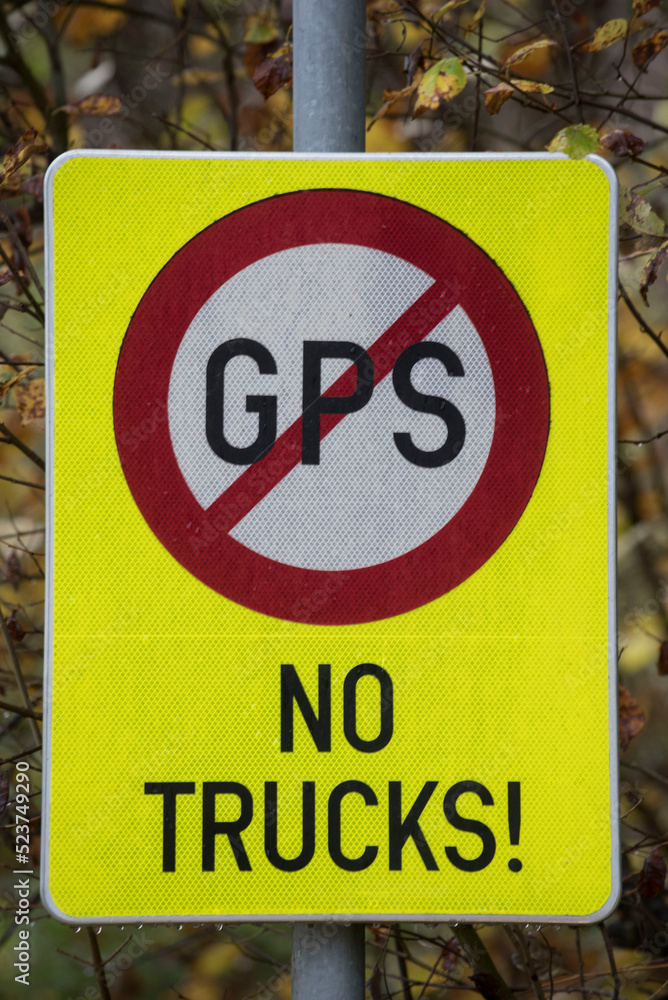 a no GPS reception traffic sign a no GPS reception traffic sign