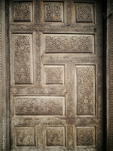 [Uzbekistan] Wooden door of The summer mosque in Kuhna Ark Fortress (Itchan Kala, Khiva)