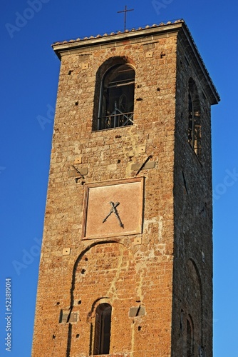 Civita di Bagnoregio, la città che muore photo